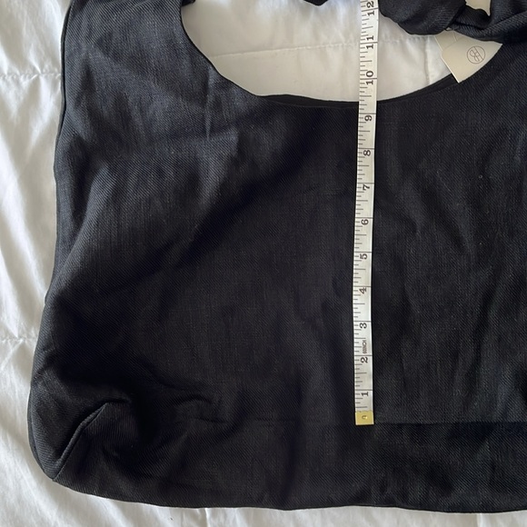 Blossom Black Lu Shoulder Bag - Picture 9 of 12